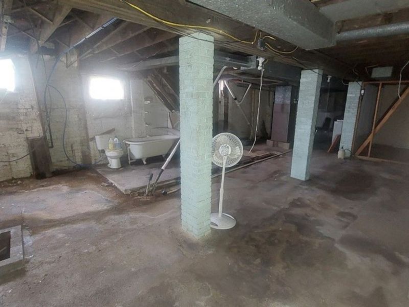 112 WOODMONT AVENUE Avenue, Steubenville, OH 43952 Photo 37