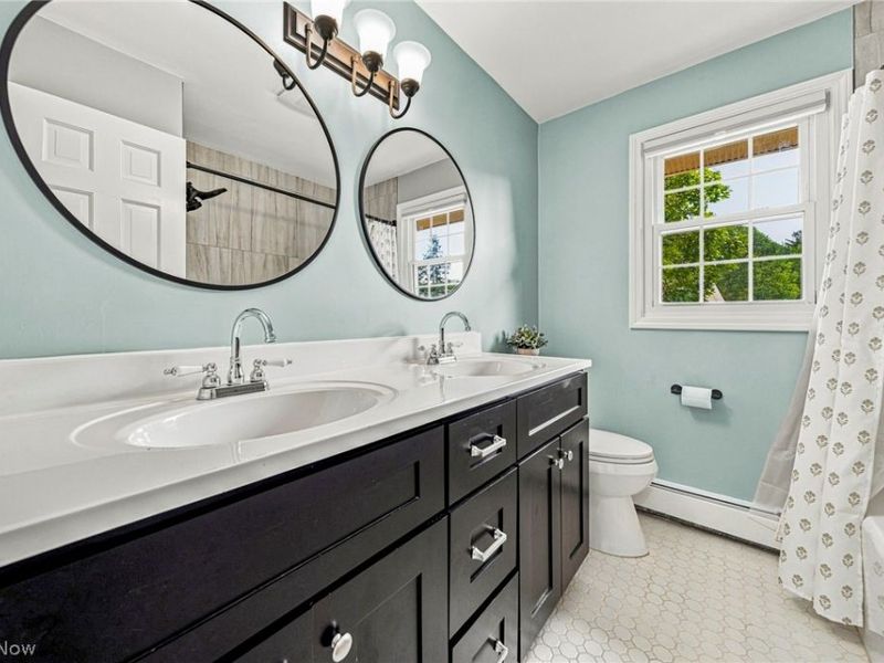 13687 Carlton Street, Burton, OH 44021 Photo 12