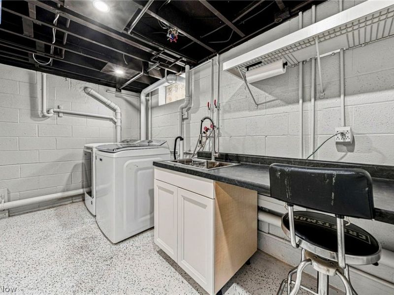13687 Carlton Street, Burton, OH 44021 Photo 20