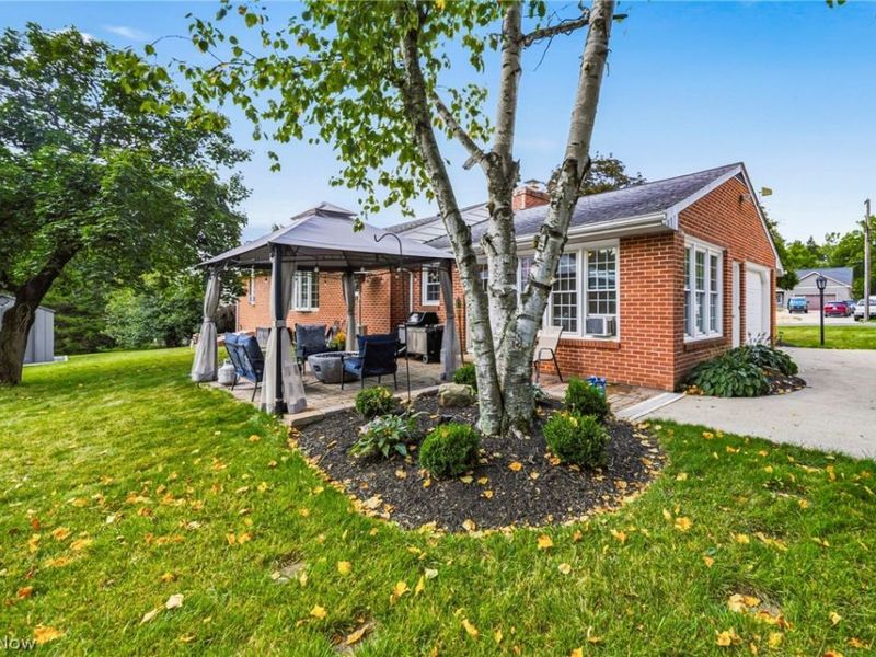 13687 Carlton Street, Burton, OH 44021 Photo 23