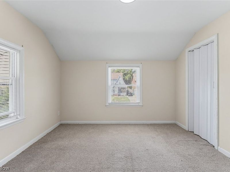 19316 Milan Drive, Maple Heights, OH 44137 Photo 12