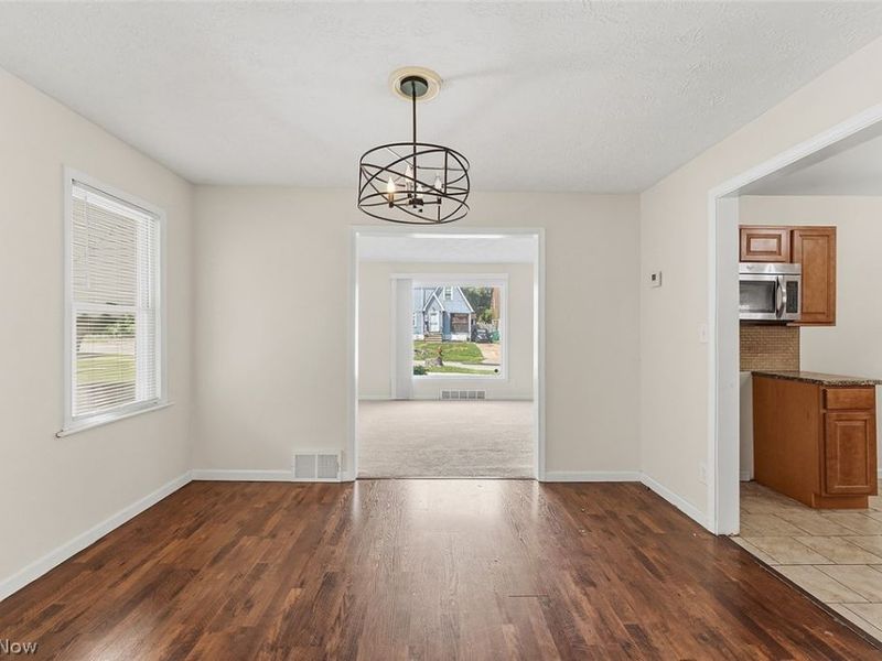 19316 Milan Drive, Maple Heights, OH 44137 Photo 7