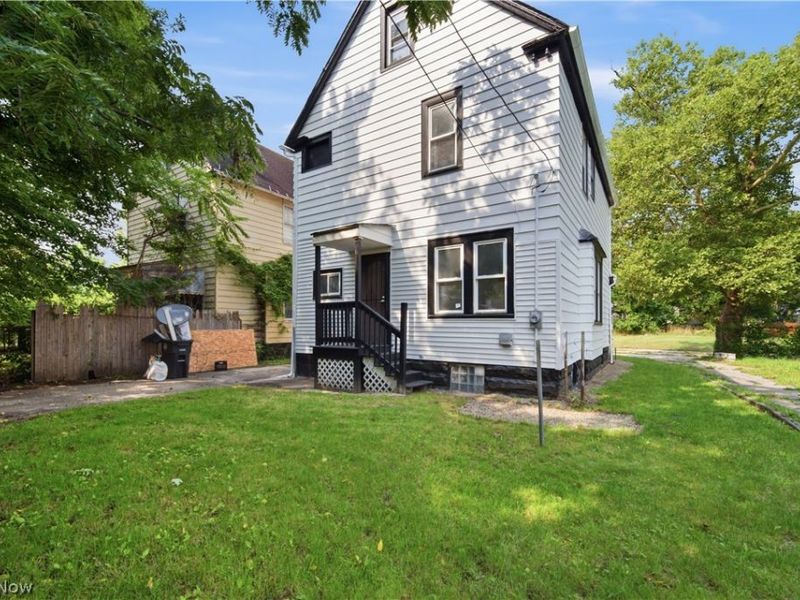 1201 E 84th Street, Cleveland, OH 44103 Photo 8
