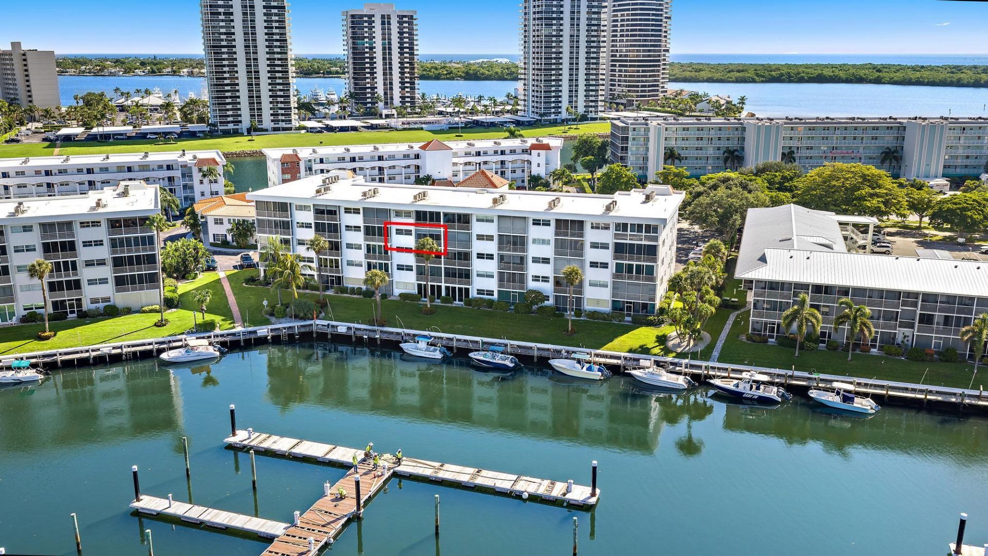 29 Yacht Club Drive, Unit 405, North Palm Beach, FL 33408 Photo
