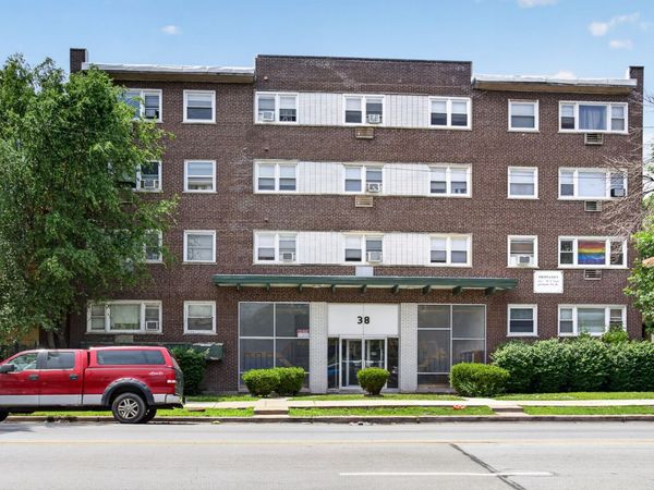 38 N Central Avenue , Unit 204, Chicago, IL 60644