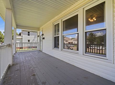 Main Photo