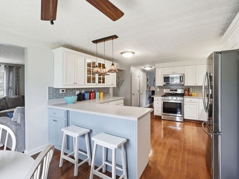 966 Hilton Drive , Reynoldsburg, OH 43068 Photo 18