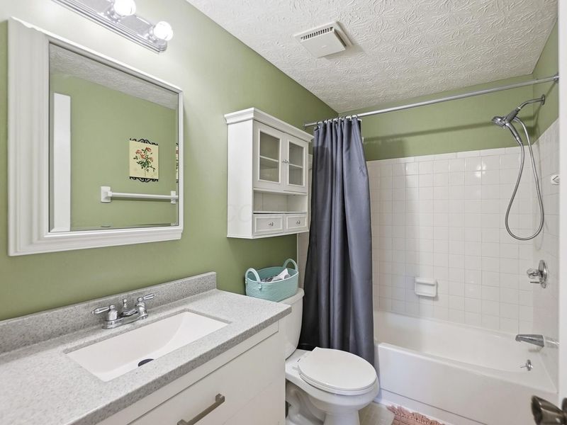 966 Hilton Drive , Reynoldsburg, OH 43068 Photo 52