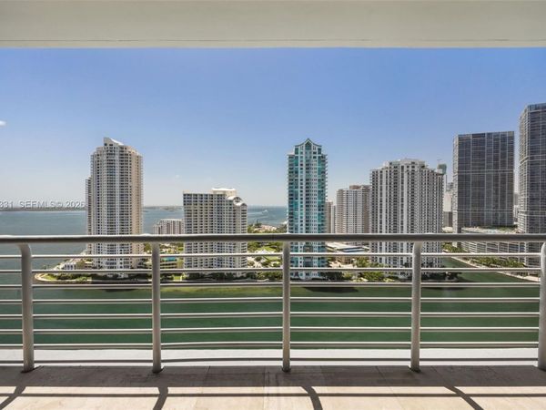 335 S Biscayne Blvd , Unit 2805, Miami, FL 33131