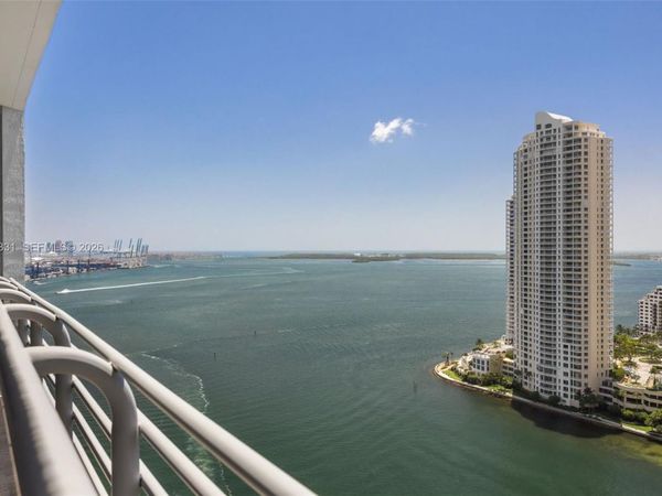 335 S Biscayne Blvd , Unit 2805, Miami, FL 33131