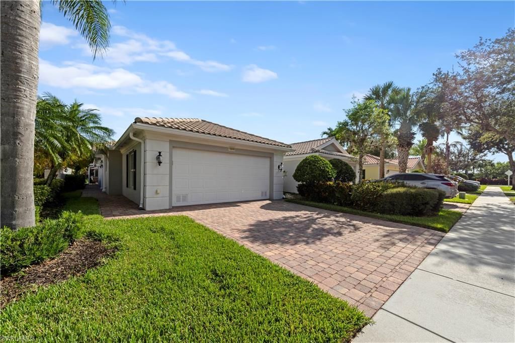15500 Orlanda Dr, Bonita Springs, FL 34135 Photo
