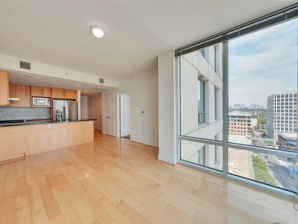 300 Bowie ST, Unit 1502, Austin, TX 78703