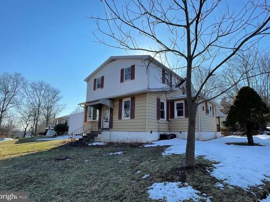 996 Allentown Road , Green Lane, PA 18054 Main Photo
