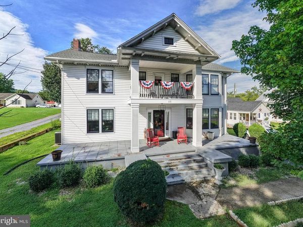 113 W MAIN STREET, STANLEY, VA 22851