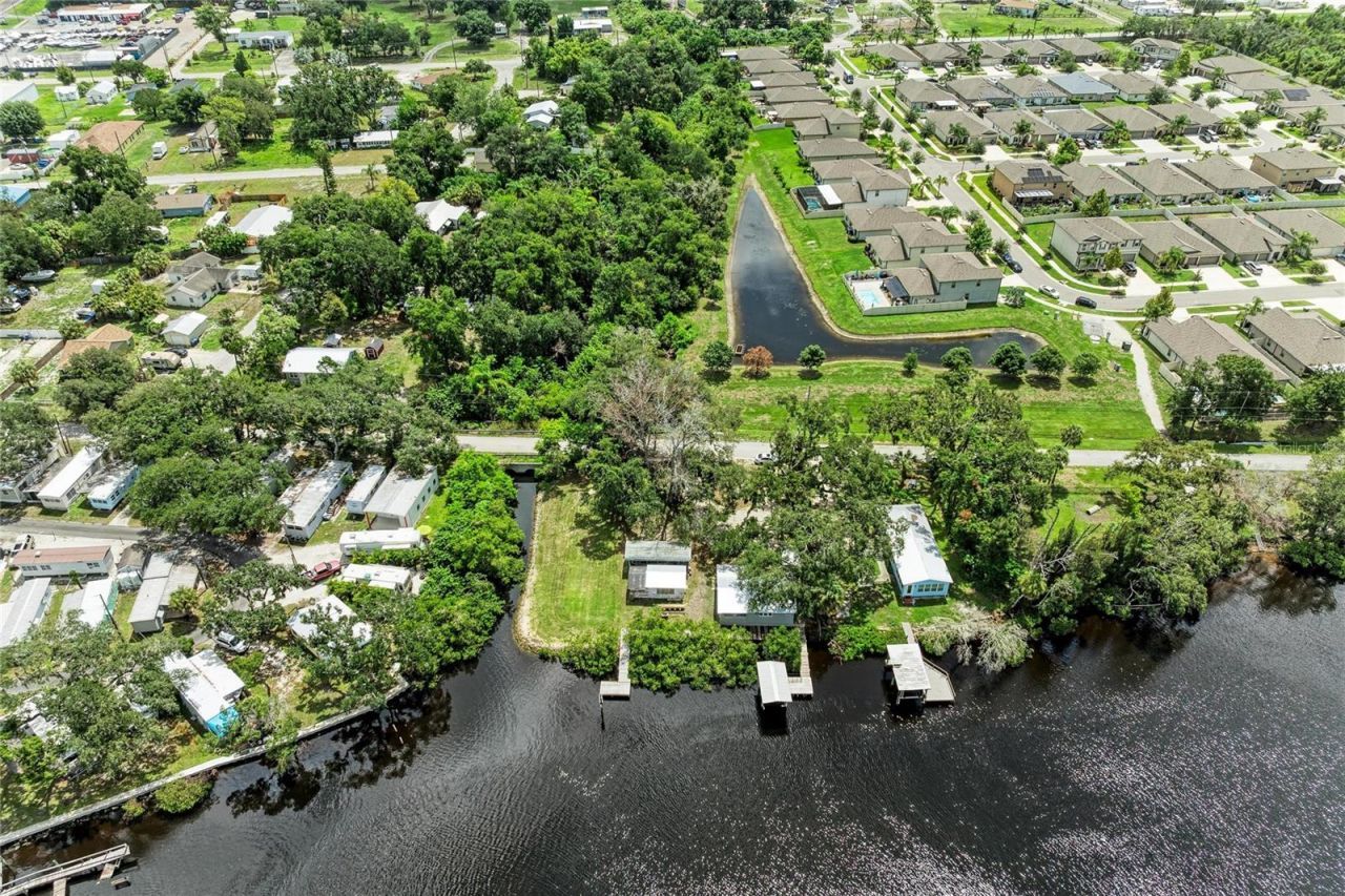 1609 Saffold Park Drive , Ruskin, FL 33570 Photo