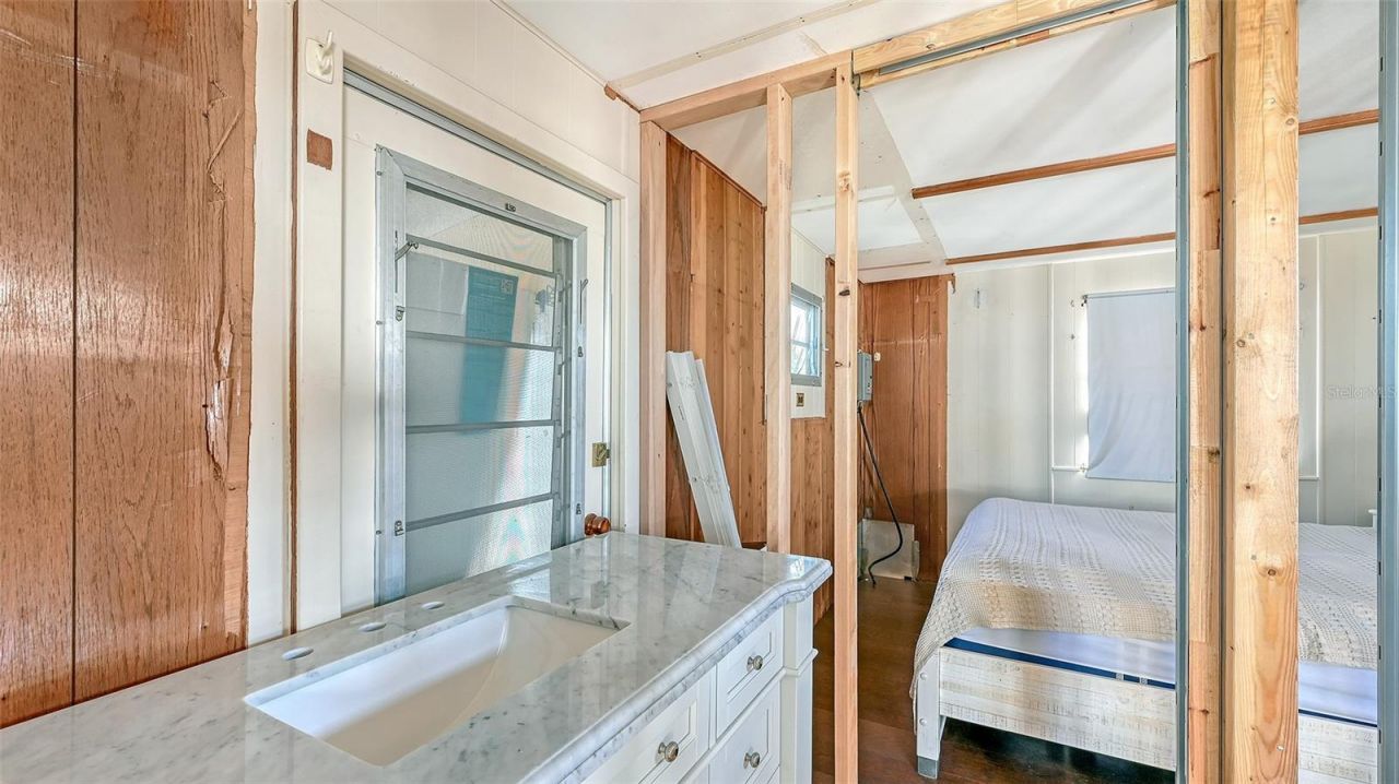 36 Twin Shores Boulevard , Longboat Key, FL 34228 Photo