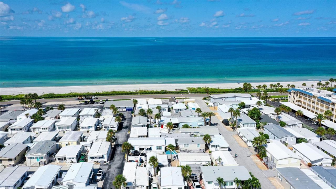 36 Twin Shores Boulevard , Longboat Key, FL 34228 Photo