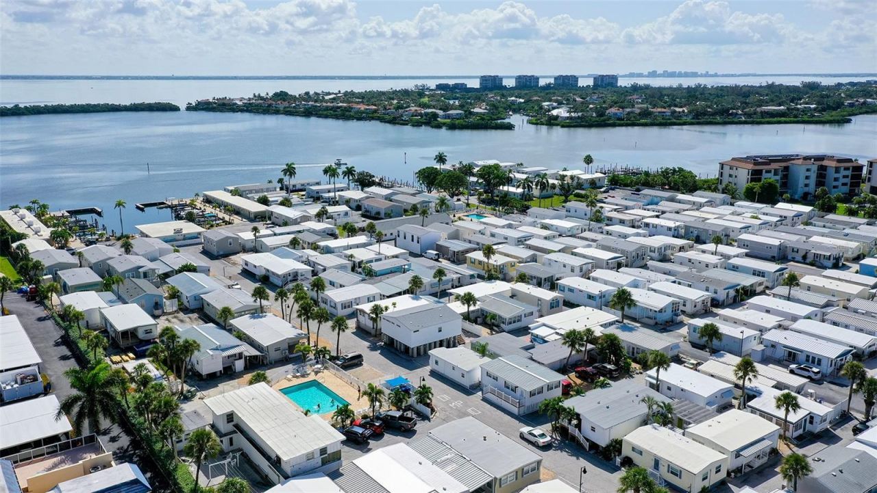 36 Twin Shores Boulevard , Longboat Key, FL 34228 Photo