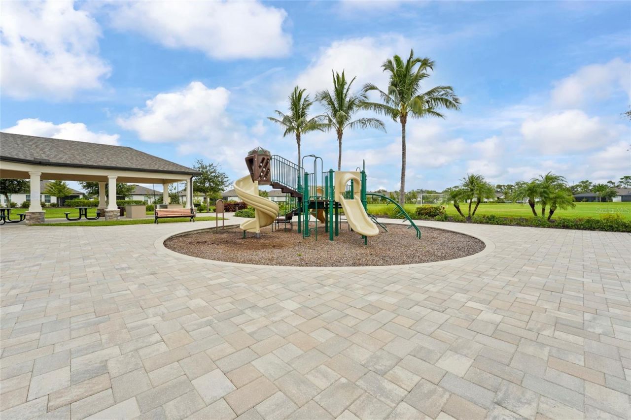 3541 Secluded Court, Sarasota, FL 34240 Photo