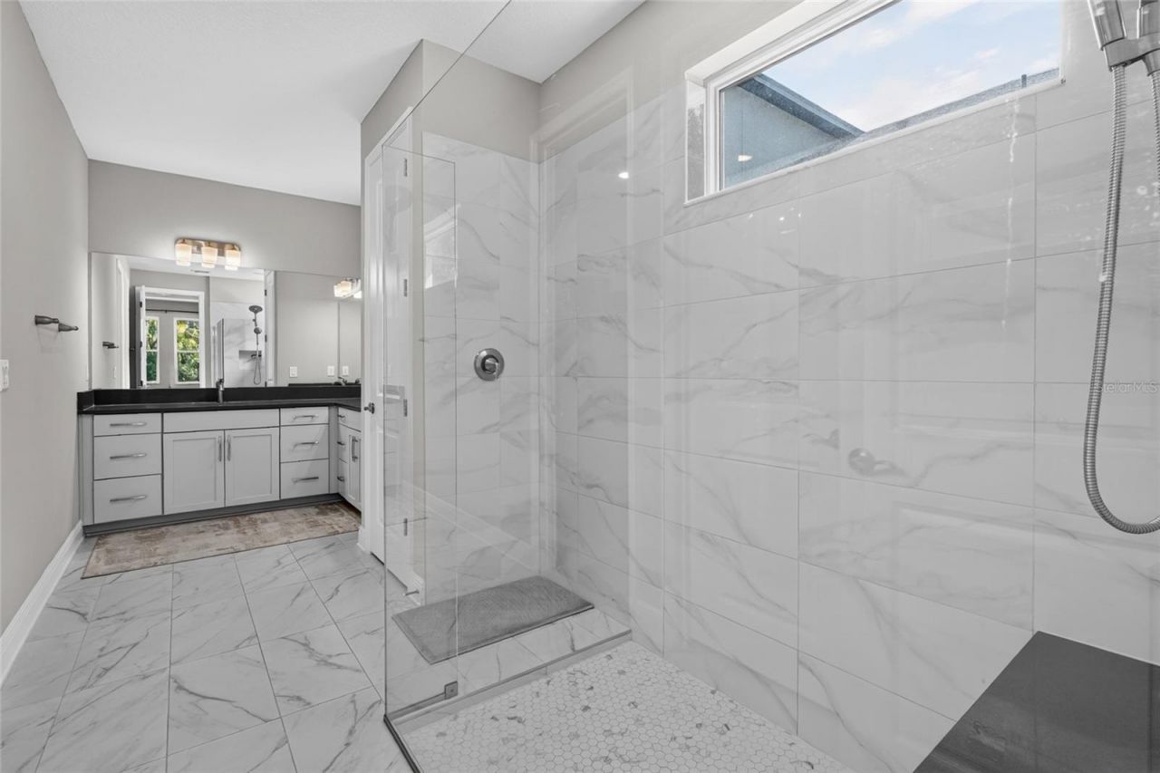 3541 Secluded Court, Sarasota, FL 34240 Photo