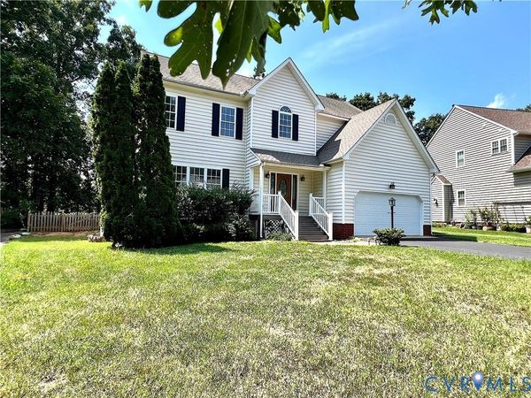 1325 Hawkins Wood Circle , Midlothian, VA 23114