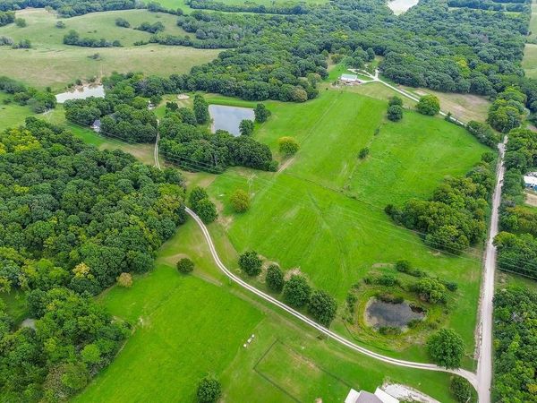 20540 Turner Road, Leavenworth, KS 66048