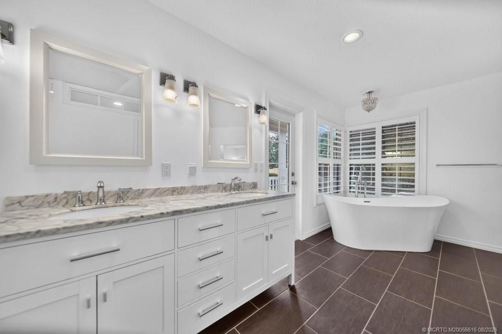 15 Heritage Way , Sewalls Point, FL 34996 Photo
