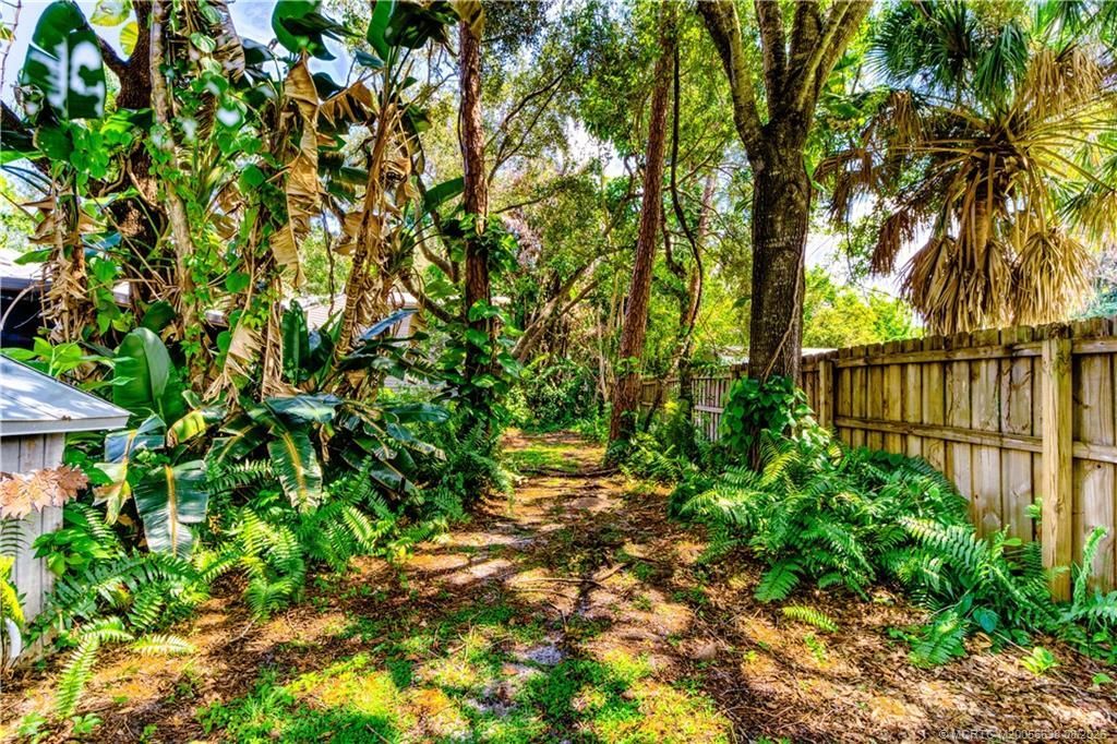 5713 Papaya Drive , Fort Pierce, FL 34982 Photo