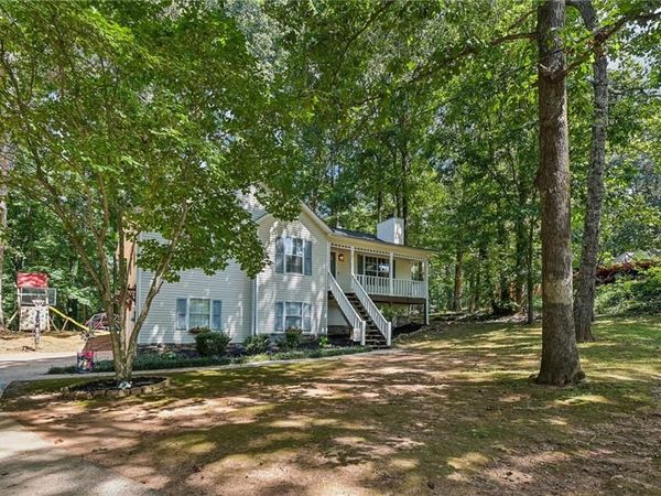 1535 Kimberly Place , Canton, GA 30114