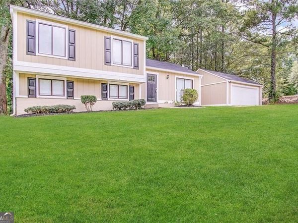 4887 Martins Crossing Road, Stone Mountain, GA 30088