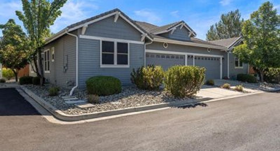6664 Aston Circle, Sparks, NV 89436 Photo