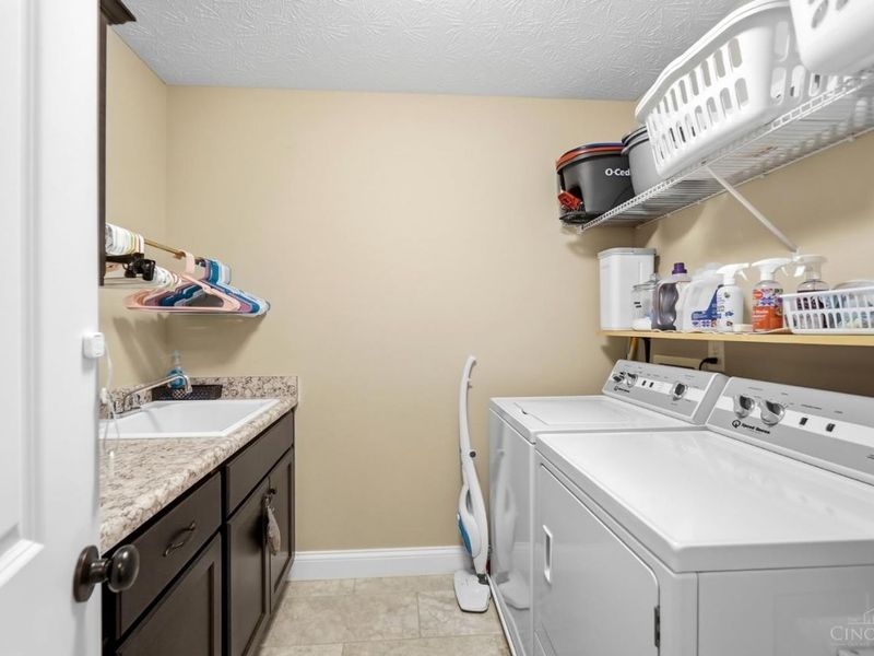 254 Auburn Meadows Court, Carlisle, OH 45005 Photo 42