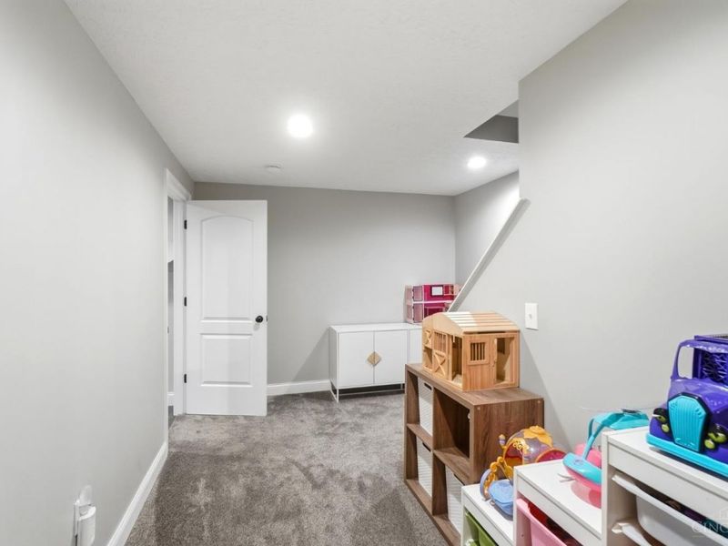 254 Auburn Meadows Court, Carlisle, OH 45005 Photo 43