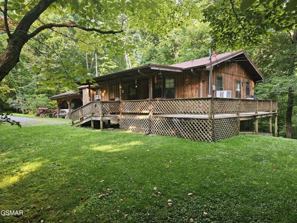 422 Ball Mountain Way , Gatlinburg, TN 37738