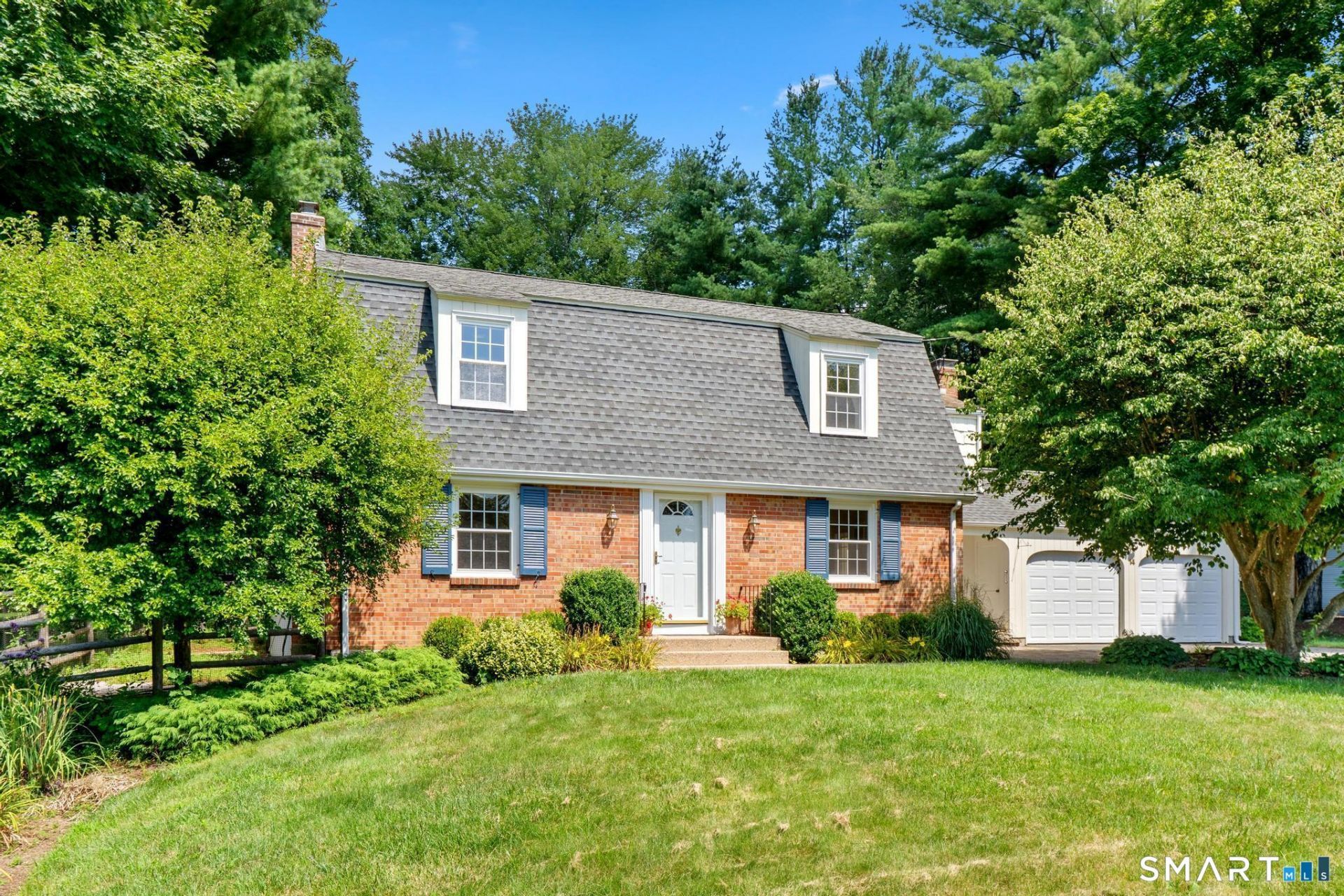 14 Richard, Simsbury, CT 06070 Main Photo