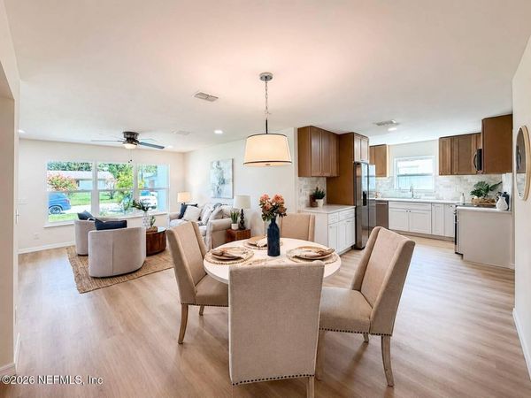 5316 ROBERT SCOTT DR S Drive S, Jacksonville, FL 32207
