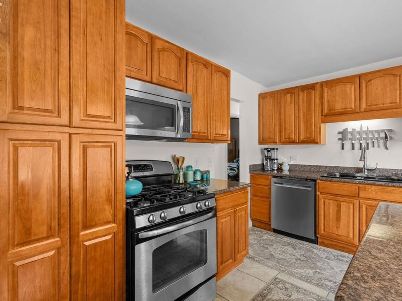 2121 Fallen Timber Drive, Sandusky, OH 44870 Photo 5