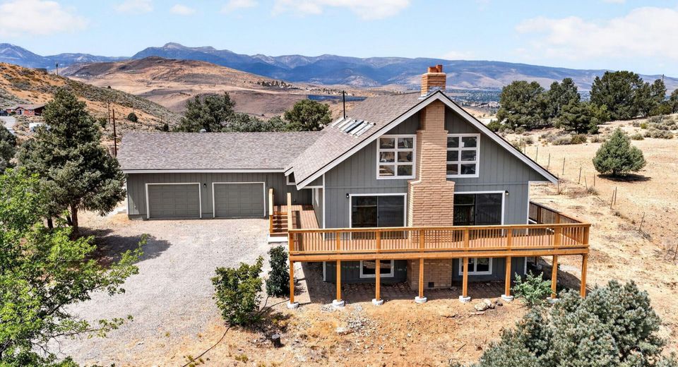 15455 Tuxon Way, Reno, NV 89521 Photo