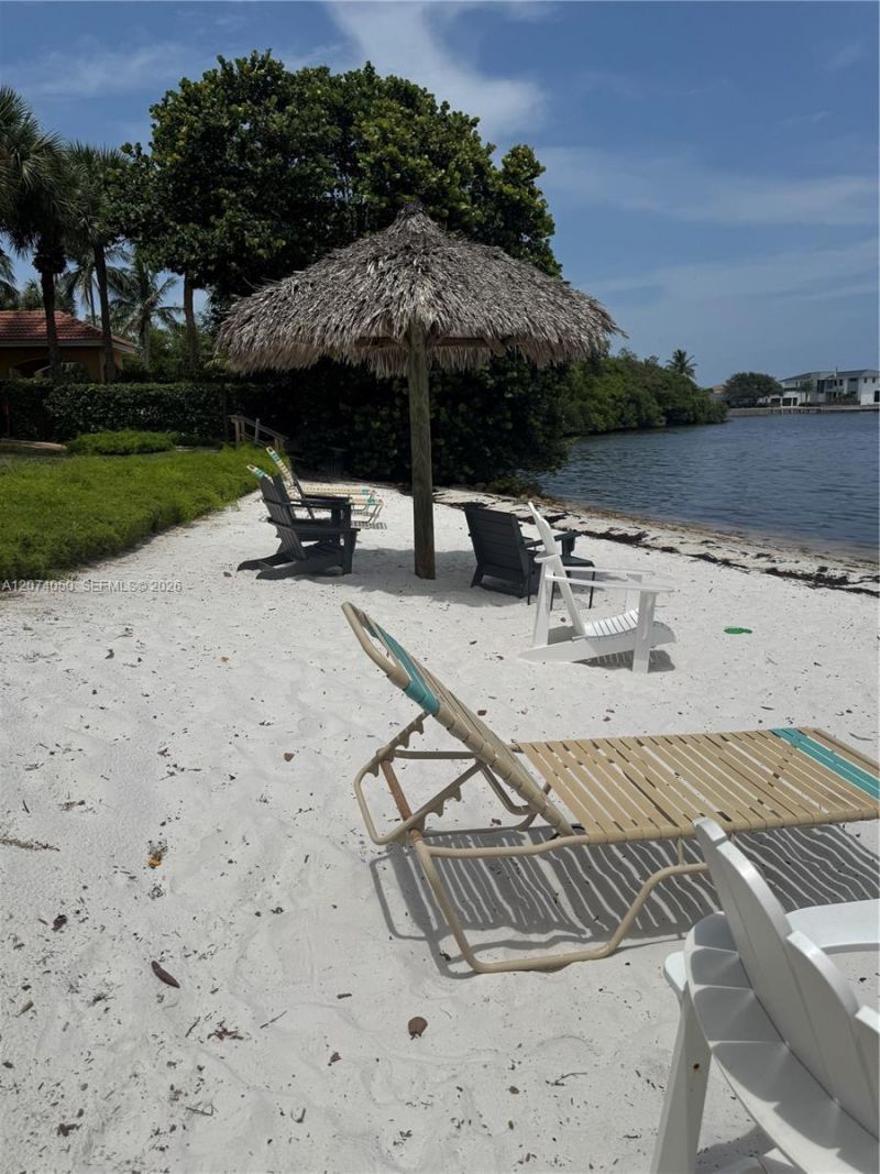 800 Scotia Dr , Unit 103, Hypoluxo, FL 33462 Photo