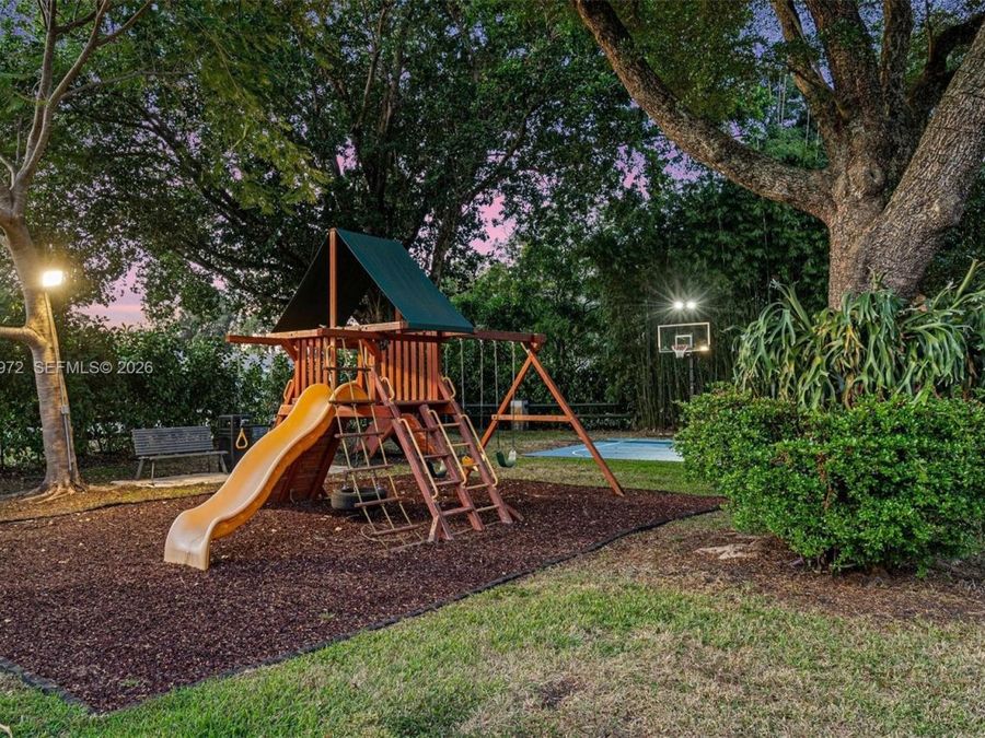 Property Image 61