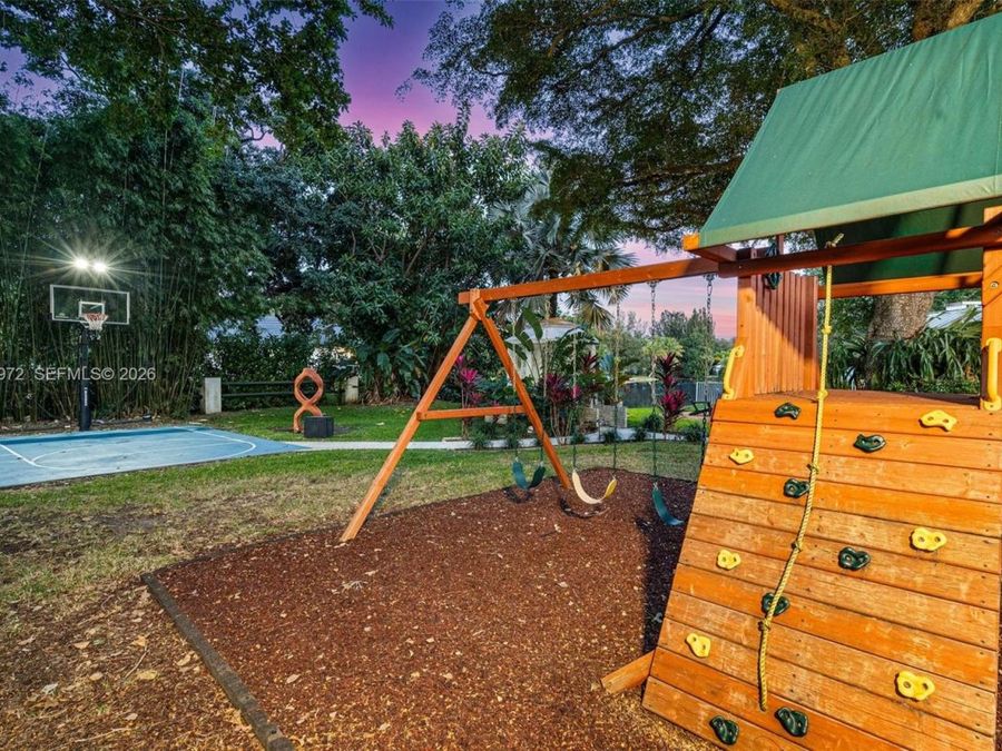 Property Image 63