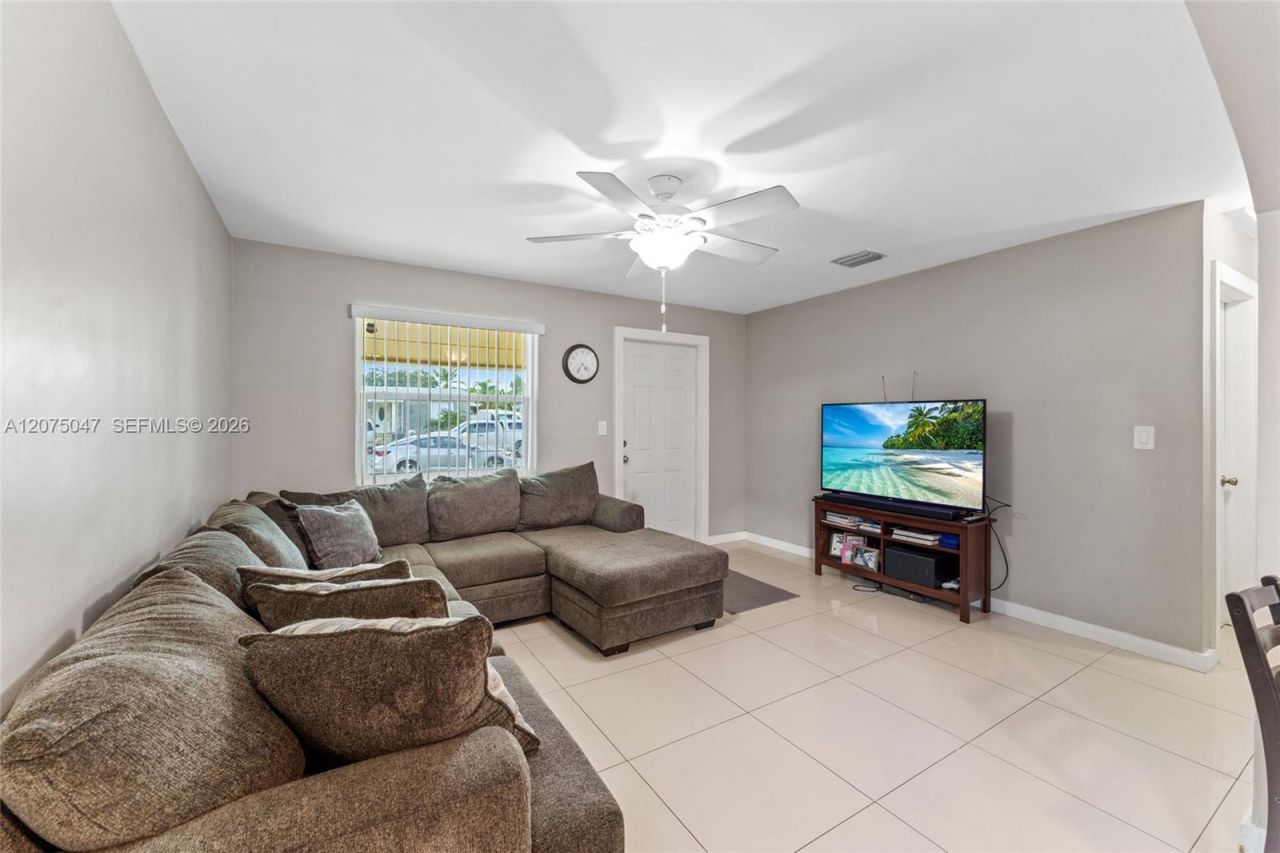 6416 Franklin St , Hollywood, FL 33024 Photo