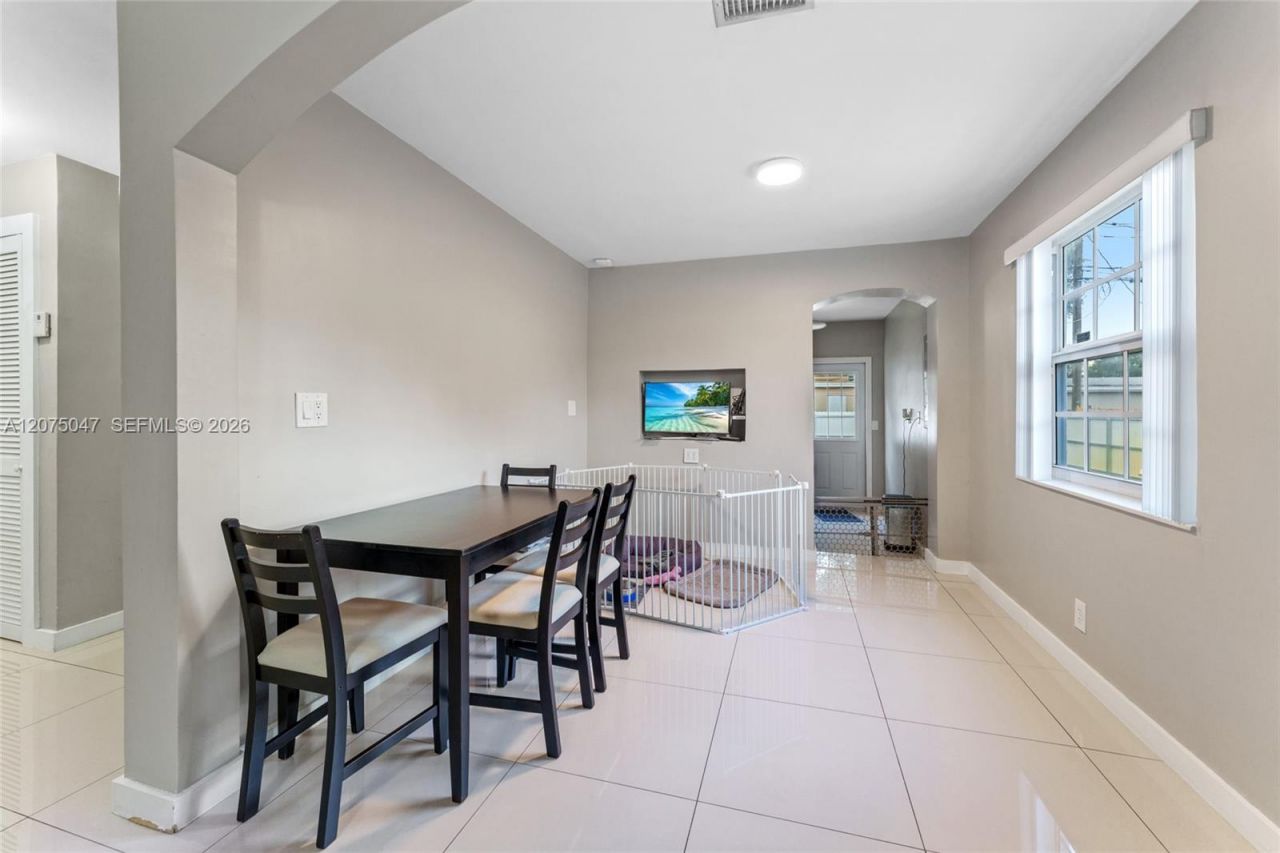 6416 Franklin St , Hollywood, FL 33024 Photo