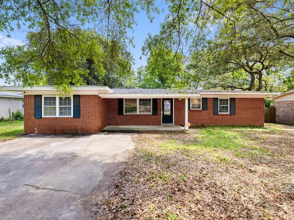 328 Plymouth Avenue, Fort Walton Beach, FL 32547