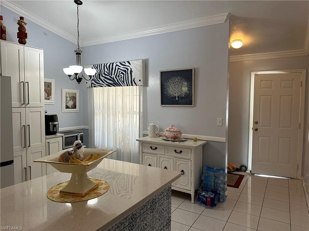 561 Saint Andrews , Naples, FL 34113 Photo