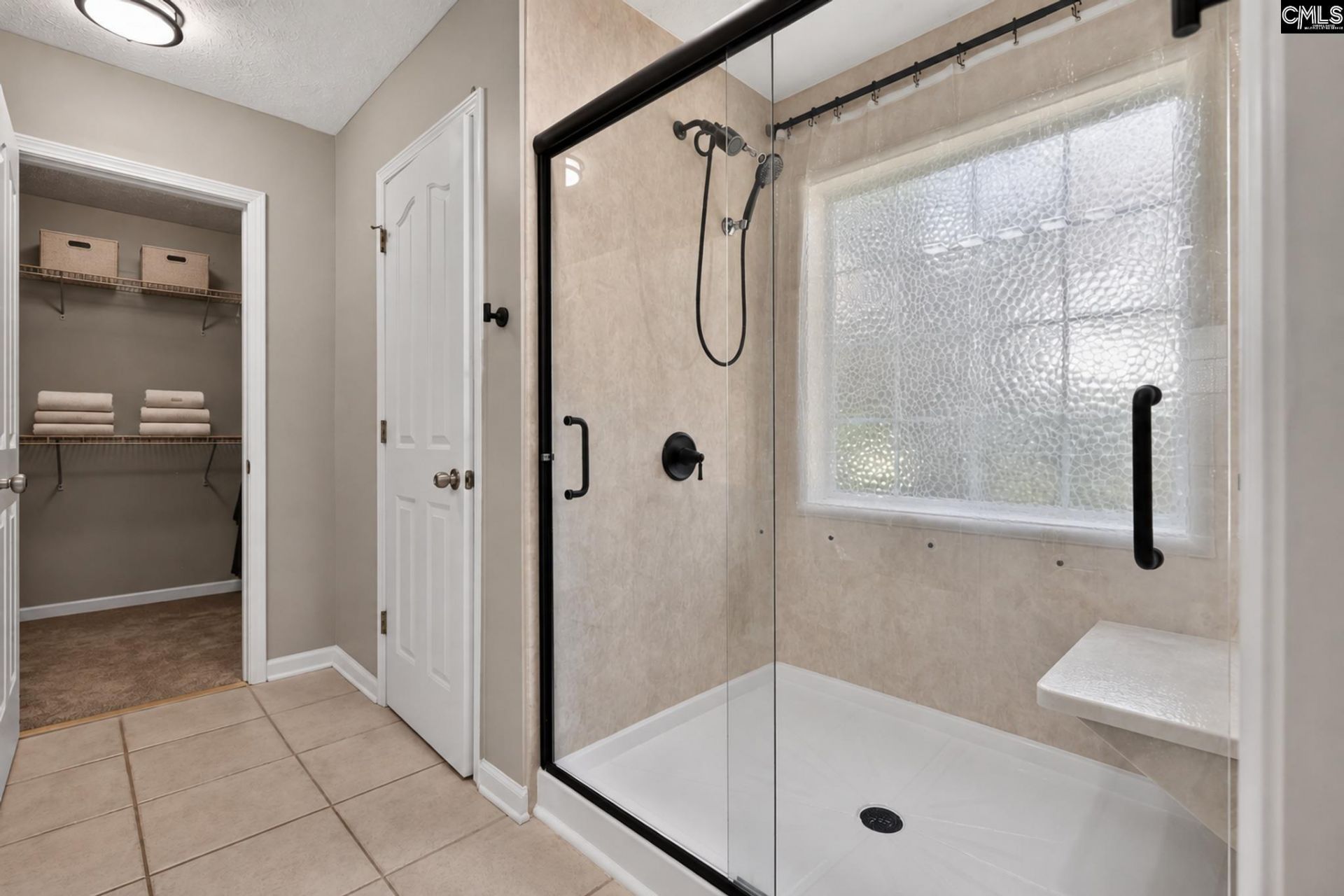 8 Otter Trail Court Photo 14