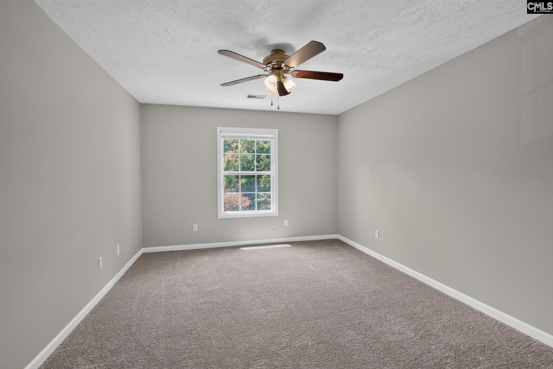 8 Otter Trail Court  Photo 23