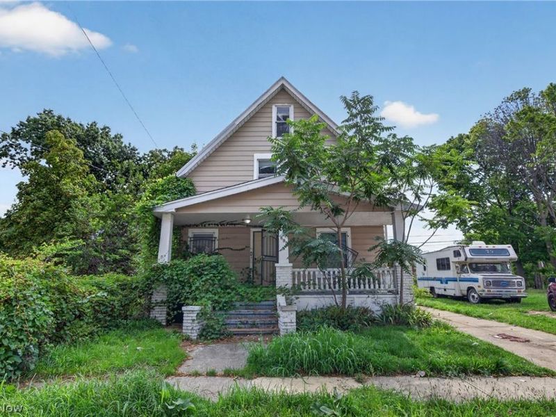 893 E 75th Street, Cleveland, OH 44103 Photo 1
