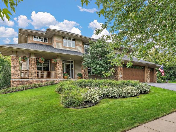 10742 Maple Boulevard, Woodbury, MN 55129