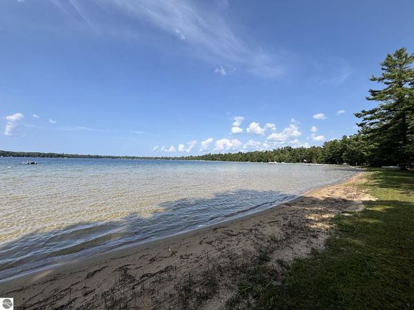 14438 Williams Drive, Elk Rapids, MI 00000